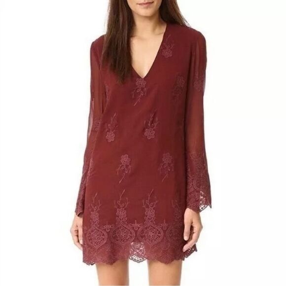 Wayf Dresses & Skirts - WAYF Halifax Embroidered Bell Sleeve Dress Burgundy Red Size M